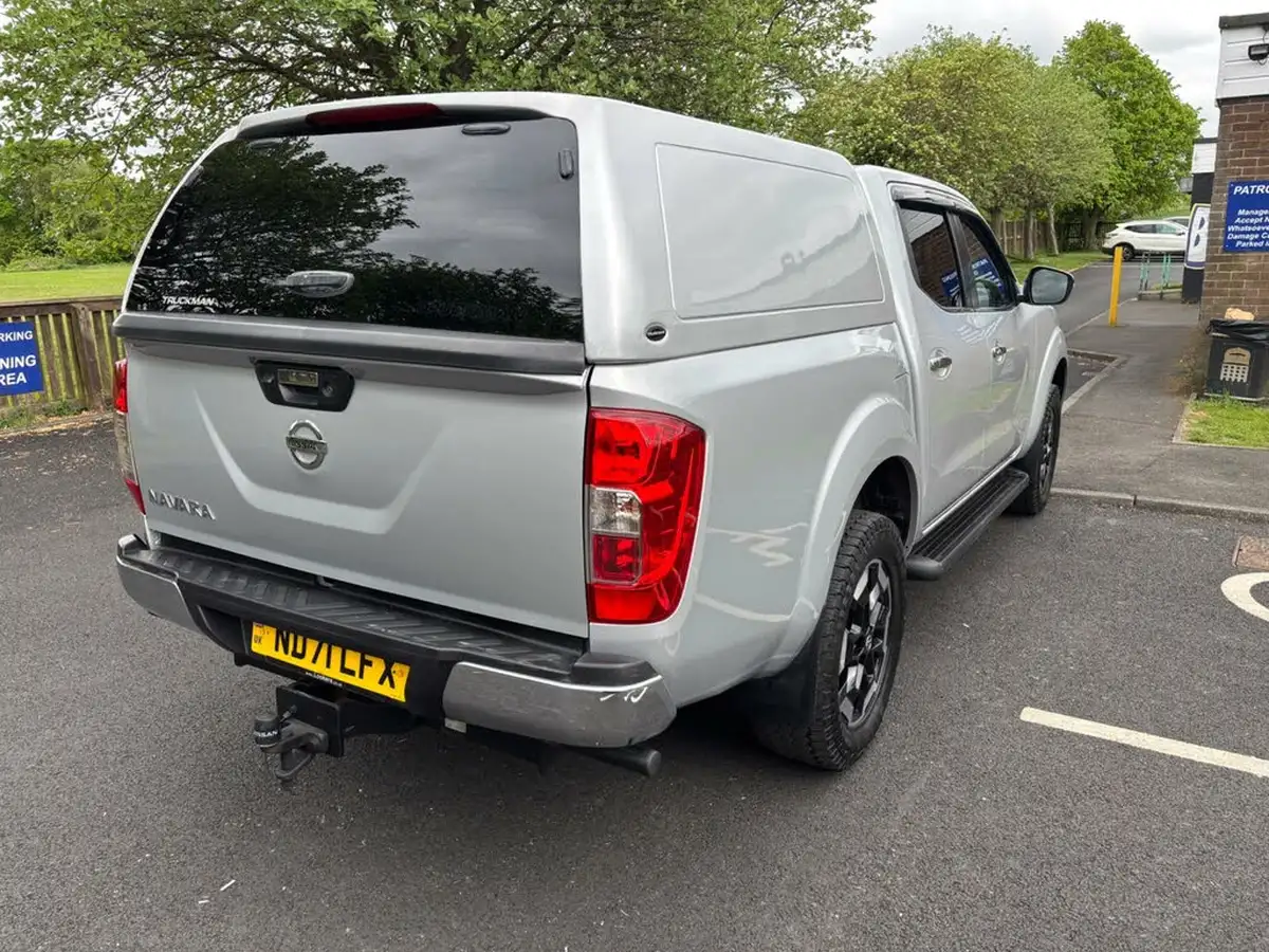 2021-nissan-navara-23dci-tt-n-connecta-8-navi-auto-big-6
