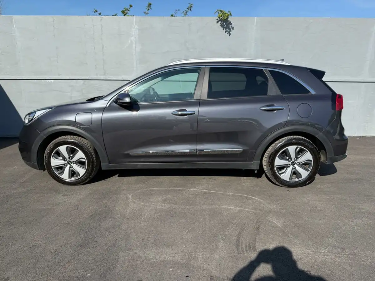 2018-kia-niro-16-gdi-3-156-kwh-16in-alloy-big-5