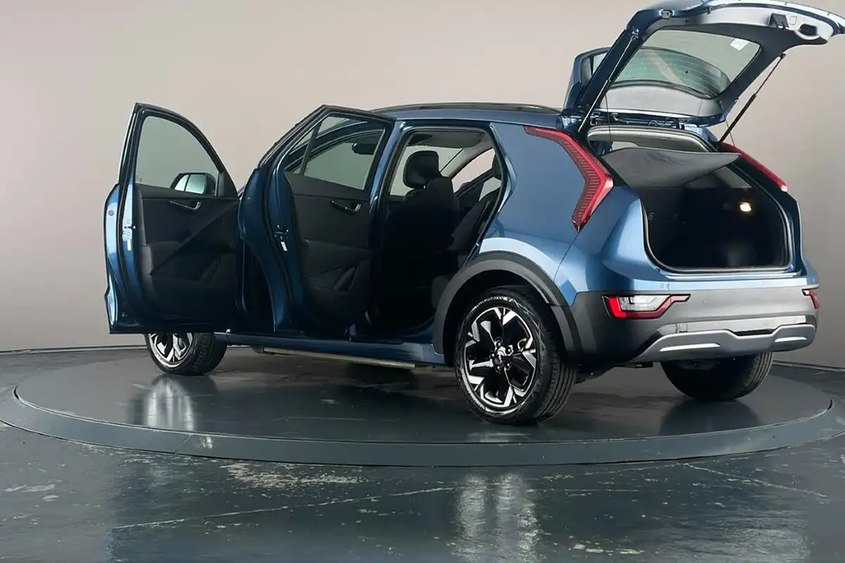 2023-kia-e-niro-ev-2-64-big-78