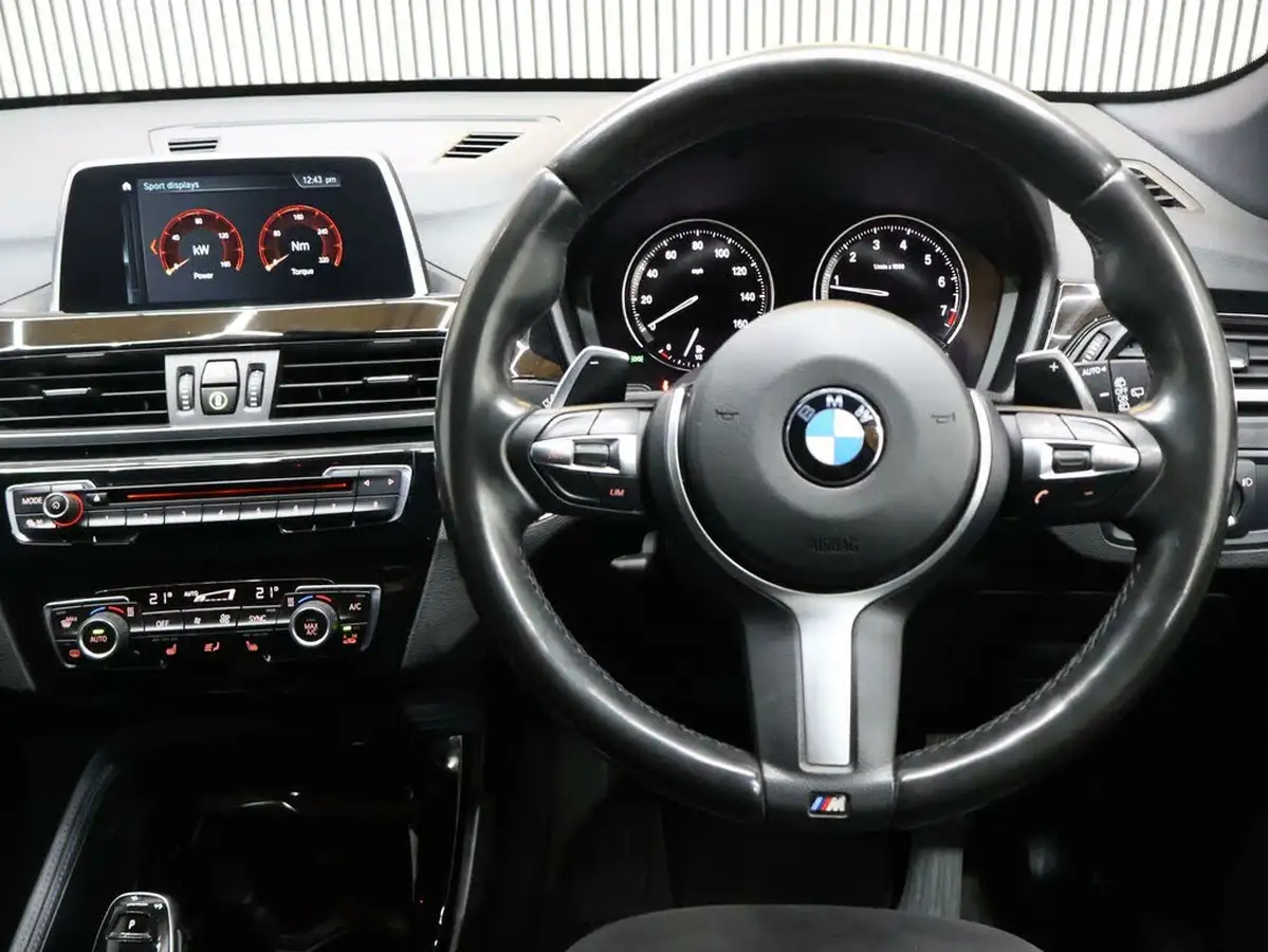 2018-bmw-x1-20-xdrive20i-m-sport-big-2