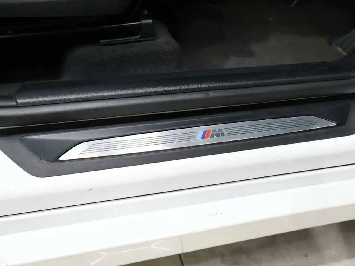 2018-bmw-x1-20-xdrive20i-m-sport-big-50