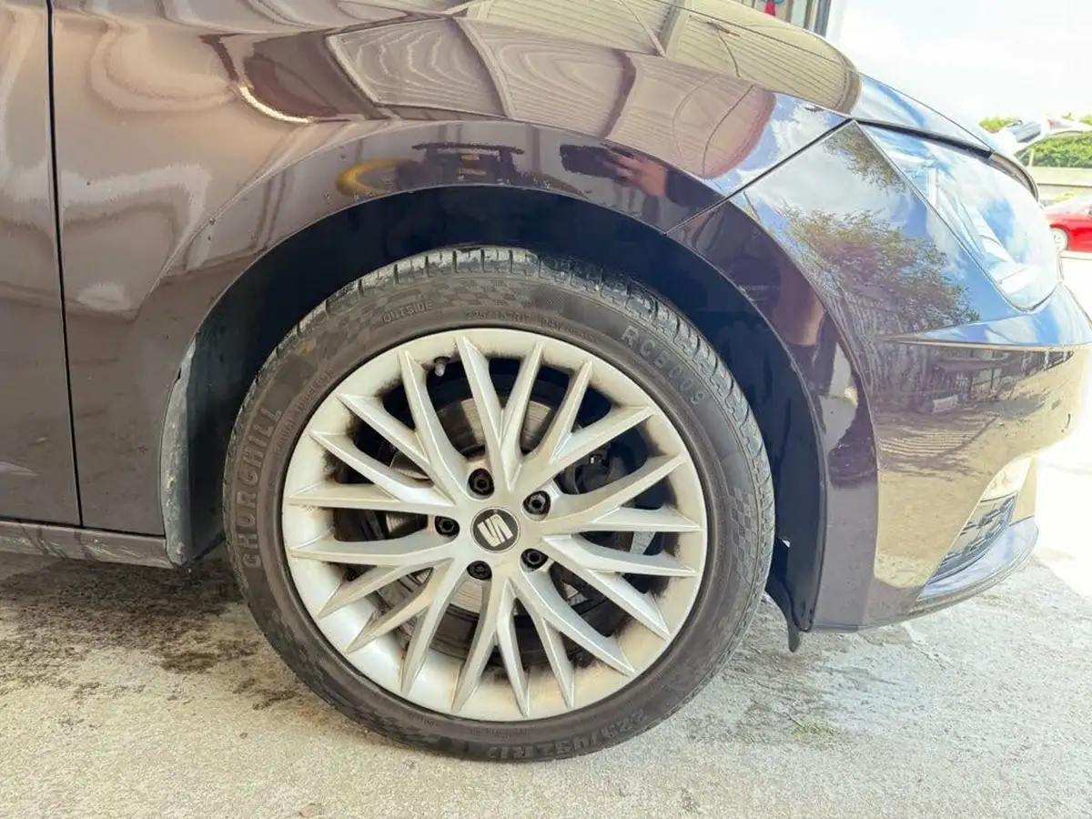 2019-seat-leon-16tdi-se-dynamic-hatchback-big-16
