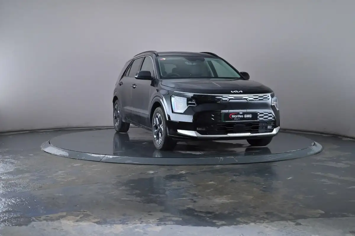 2023-kia-niro-ev-e-4-big-3