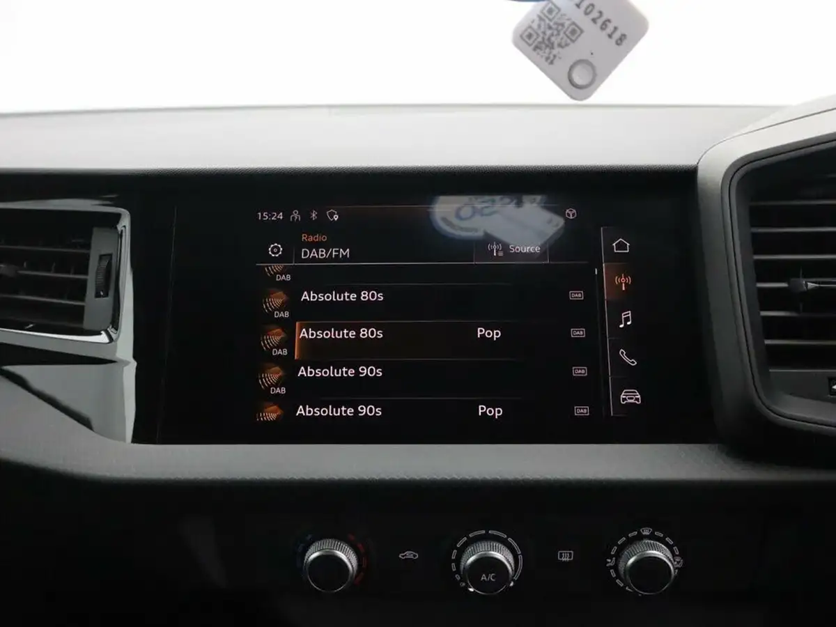 2021-audi-a1-10-25-tfsi-technik-s-tronic-big-23