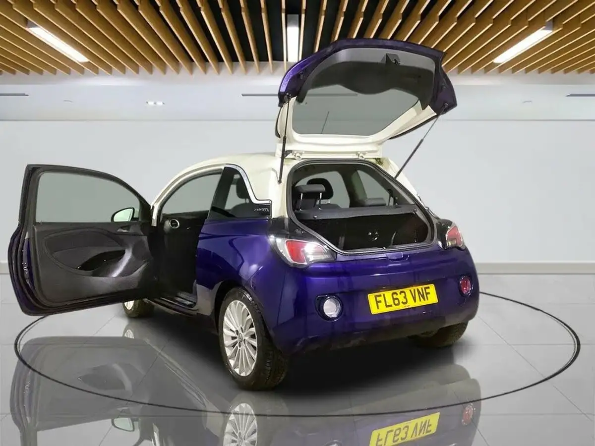 2013-vauxhall-adam-14-glam-100ps-ecoflex-ss-big-10