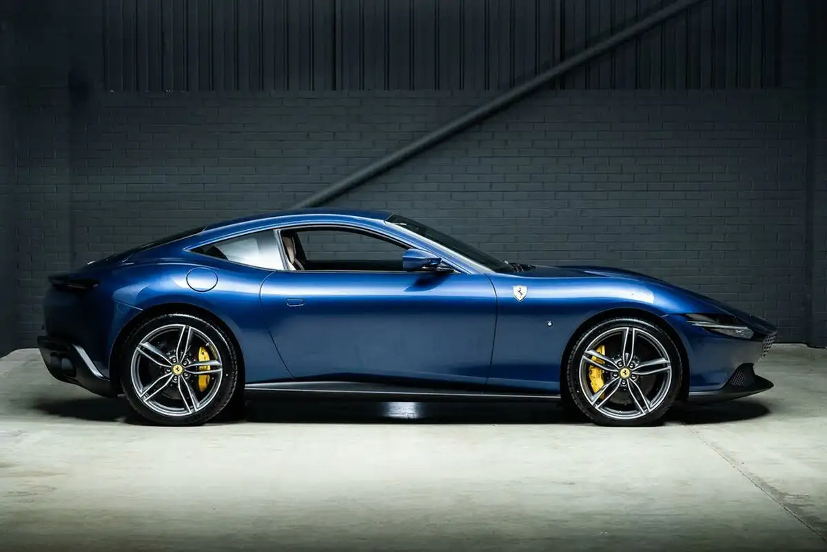 2022-ferrari-roma-38t-v8-f1-dct-ss-620ps-coupe-big-5
