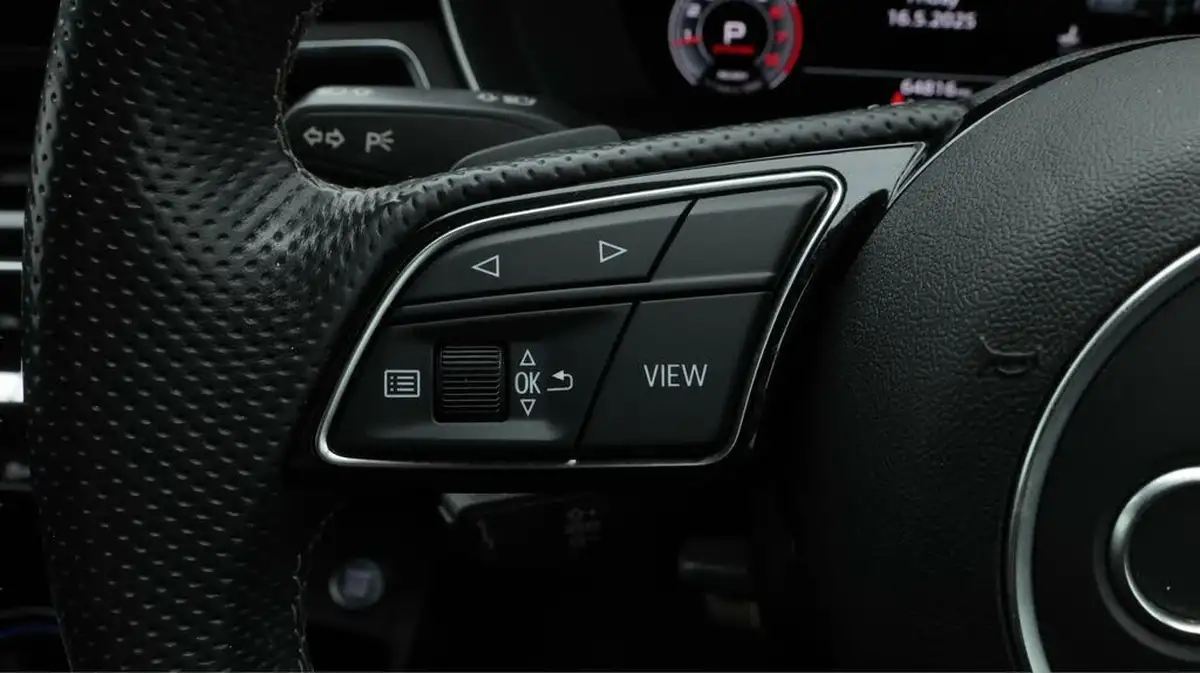 2021-audi-a4-avant-20-40-tfsi-black-edition-204ps-big-25