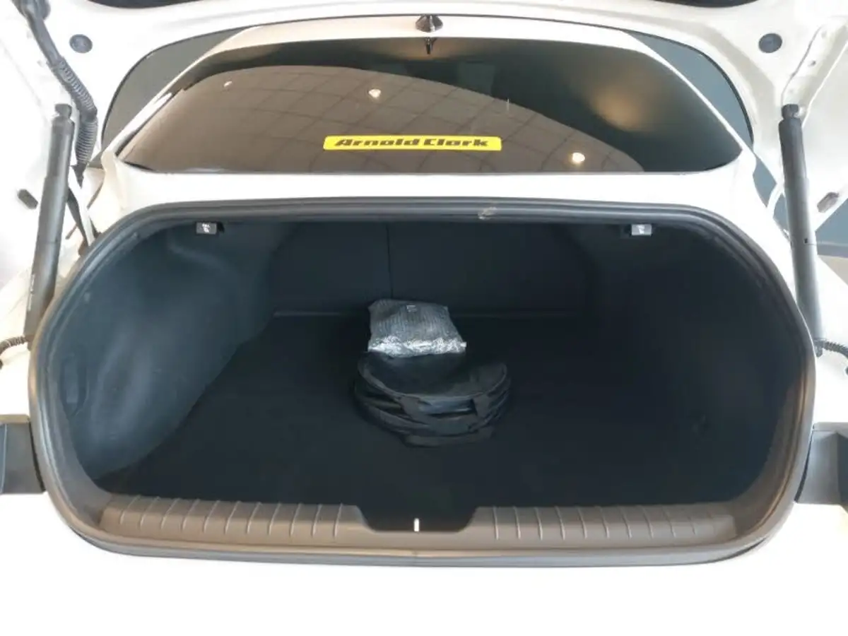 2023-hyundai-ioniq-6-e-premium-228ps-single-rwd-big-7