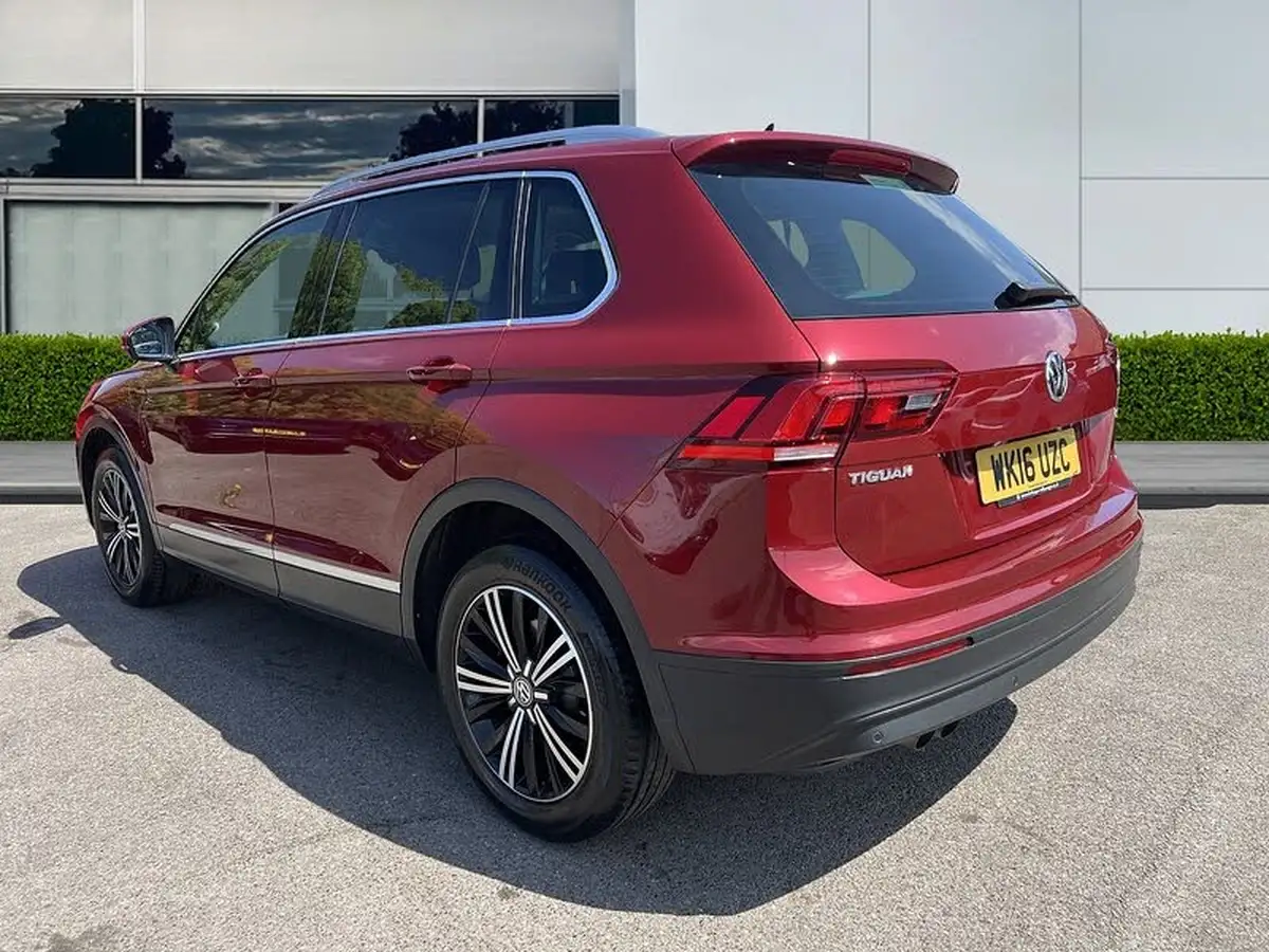 2016-volkswagen-tiguan-20tdi-se-150ps-bmt-big-3