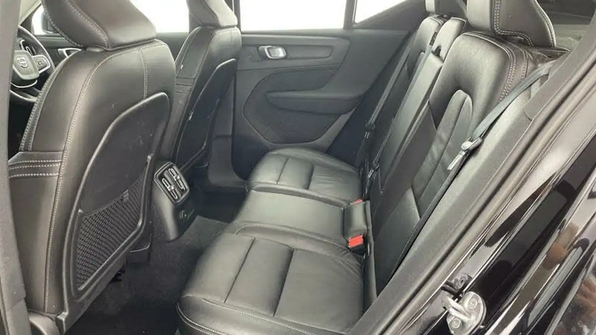 2022-volvo-xc40-15-t5-inscription-pro-big-34