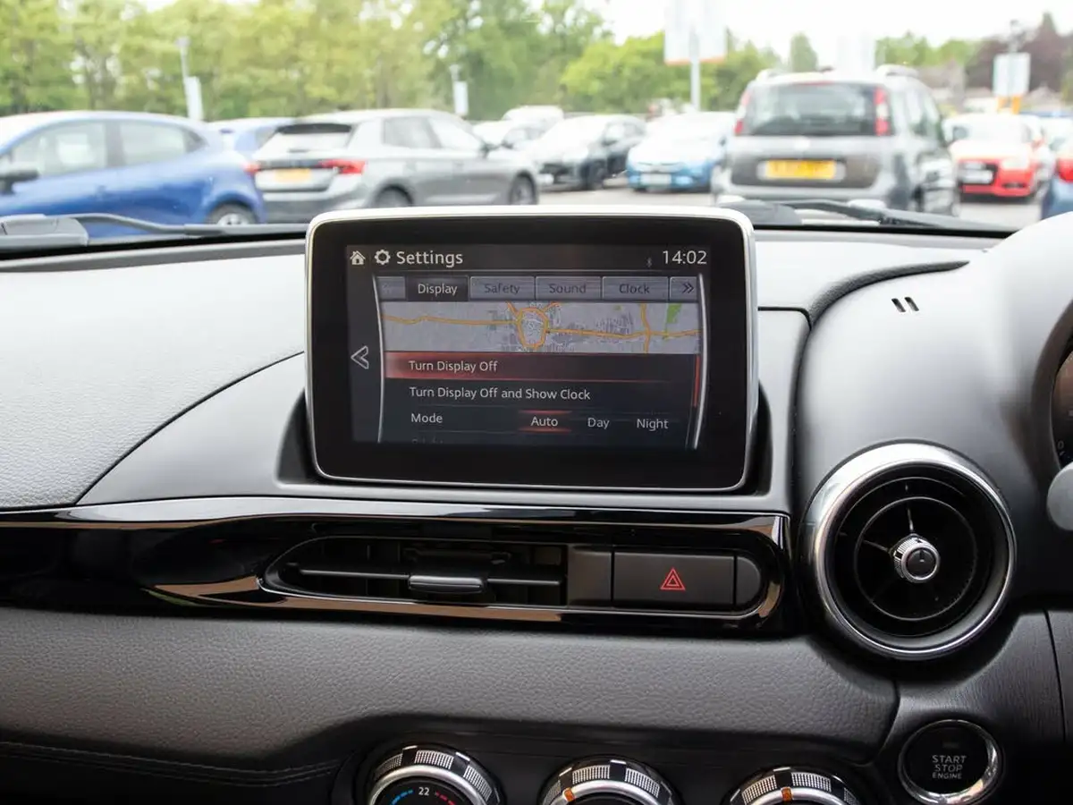 2018-fiat-124-14-multiair-124-spider-lusso-plus-dct-big-26