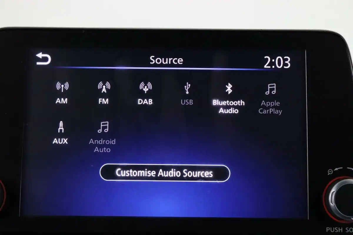 2022-nissan-juke-10-dig-t-n-connecta-big-25