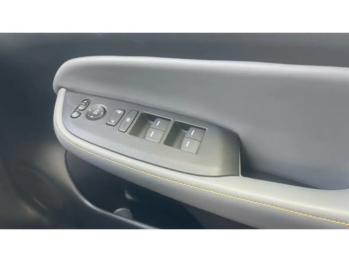 2025-honda-jazz-15-i-mmd-advance-sport-big-25