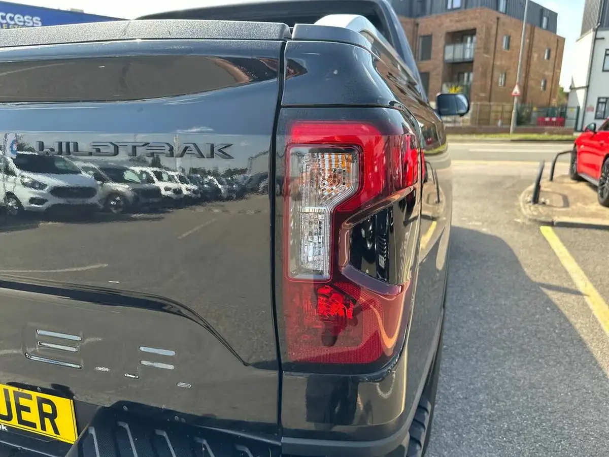 2024-ford-ranger-20-ecoblue-wildtrak-double-cab-205pseu6d-big-33