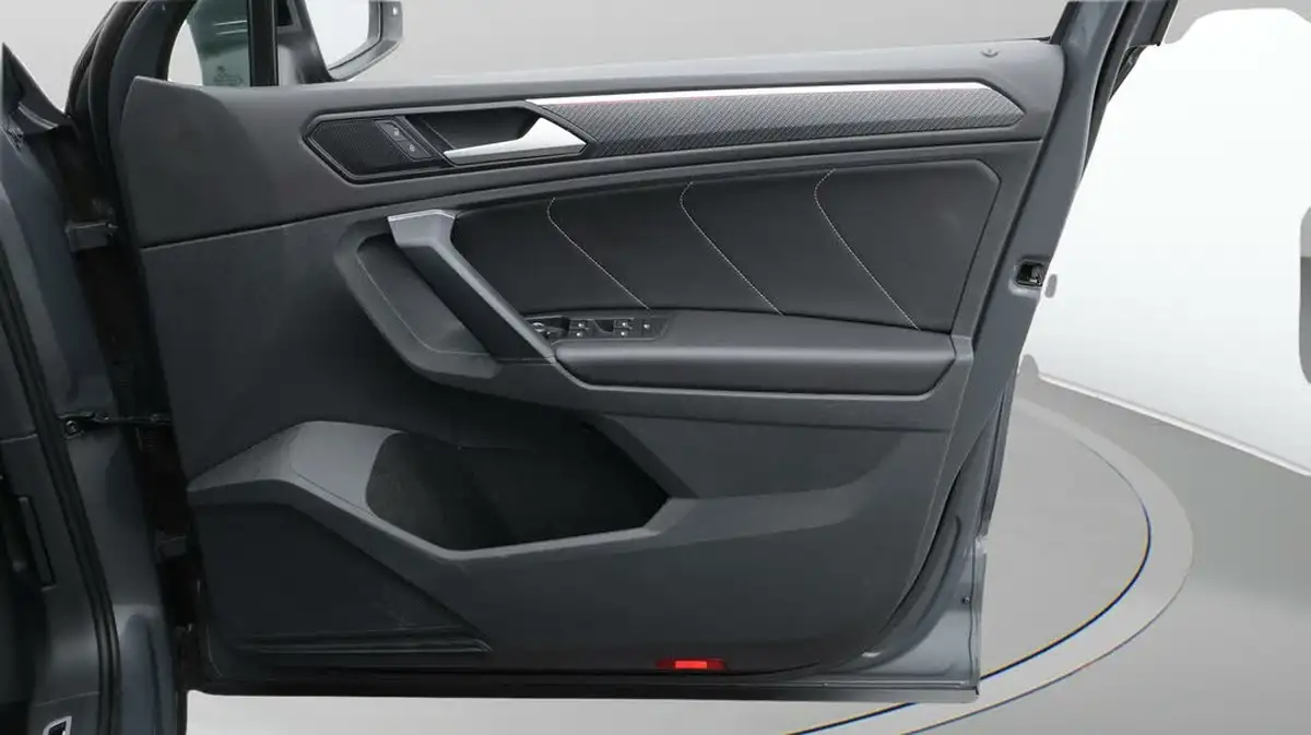 2021-volkswagen-tiguan-15-tsi-r-line-big-15