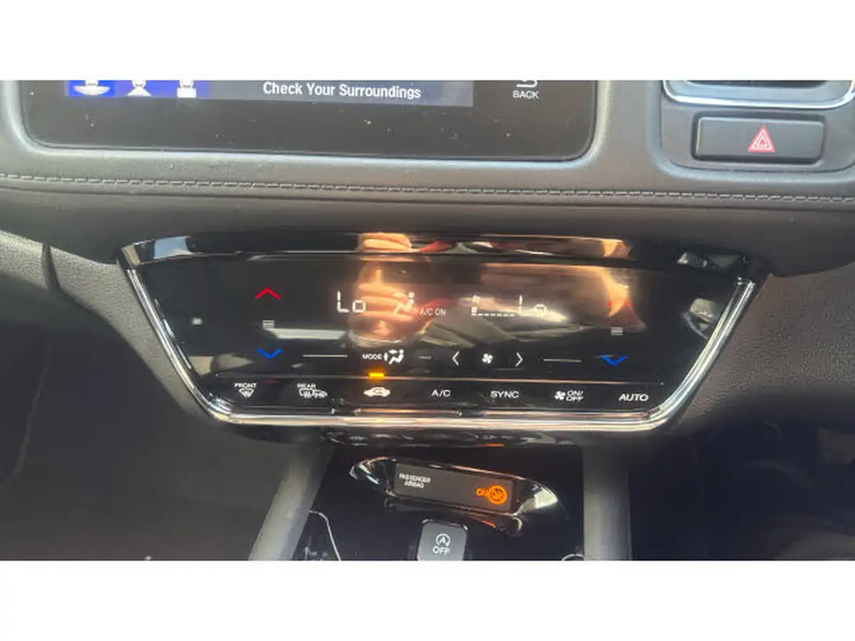 2018-honda-hr-v-15-i-vtec-se-big-19