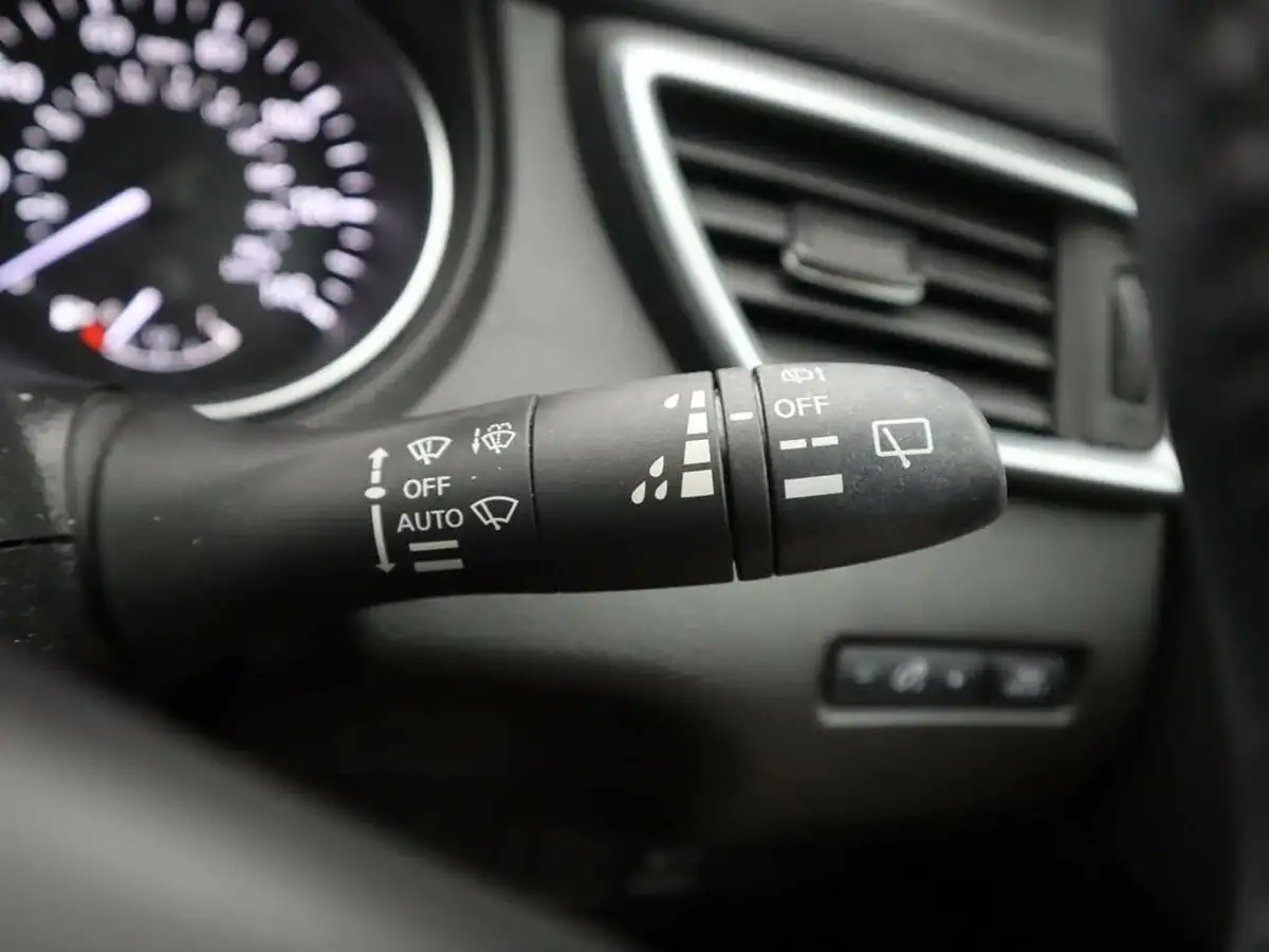 2020-nissan-qashqai-17dci-n-connecta-18in-alloys-big-32