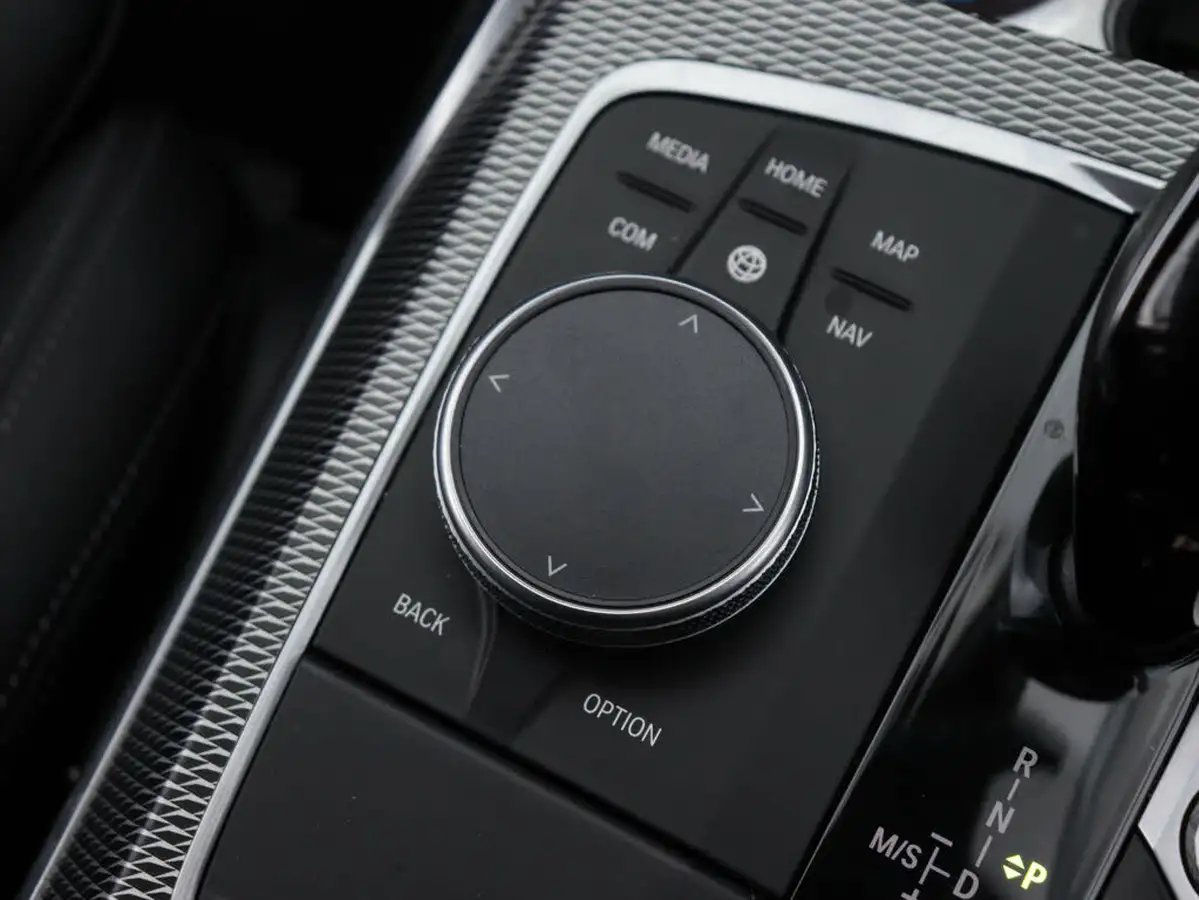 2021-bmw-3-series-20-330e-m-sport-touring-5d-big-33