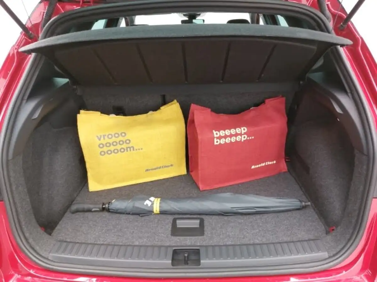 2024-seat-arona-10-tsi-fr-sport-115ps-dsg-big-7