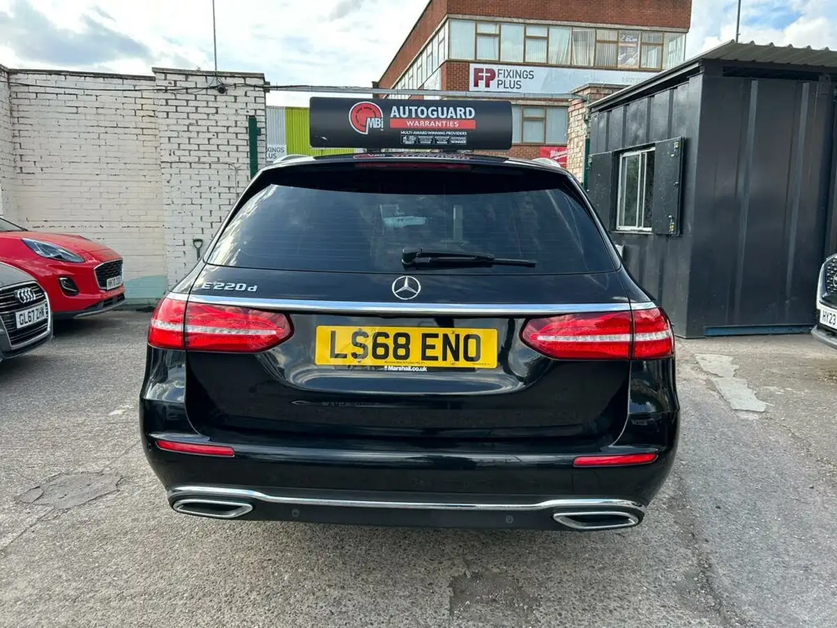 2018-mercedes-benz-e-class-20d-e220d-se-ss-estate-5d-big-8
