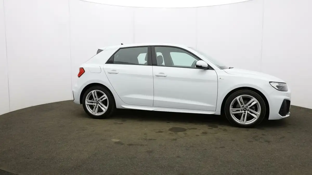 2021-audi-a1-10-30-tfsi-s-line-110ps-big-50