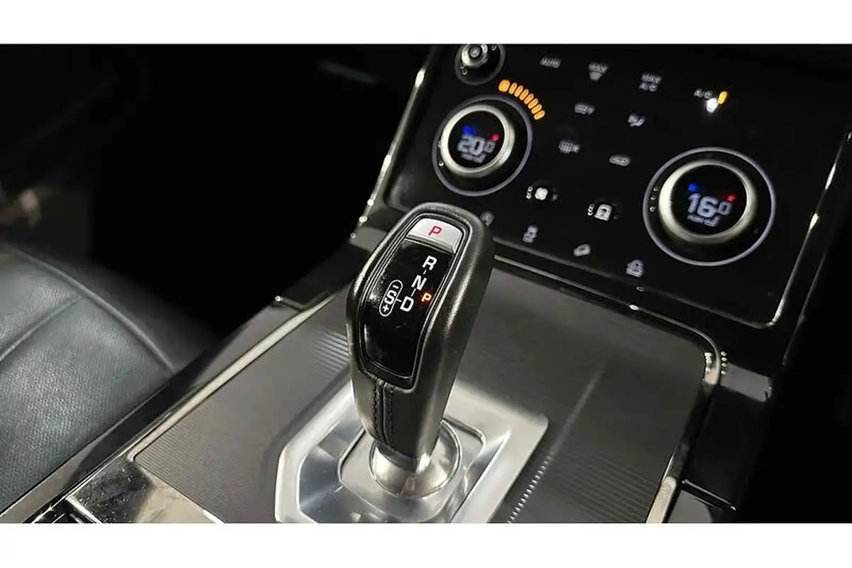 2021-land-rover-range-rover-evoque-20-p250-r-dynamic-s-big-49