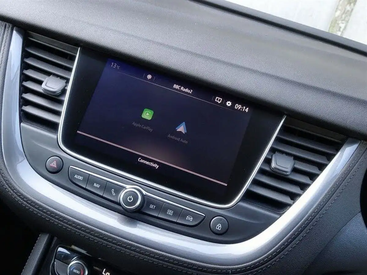 2018-vauxhall-grandland-x-12-sport-nav-130ps-big-23