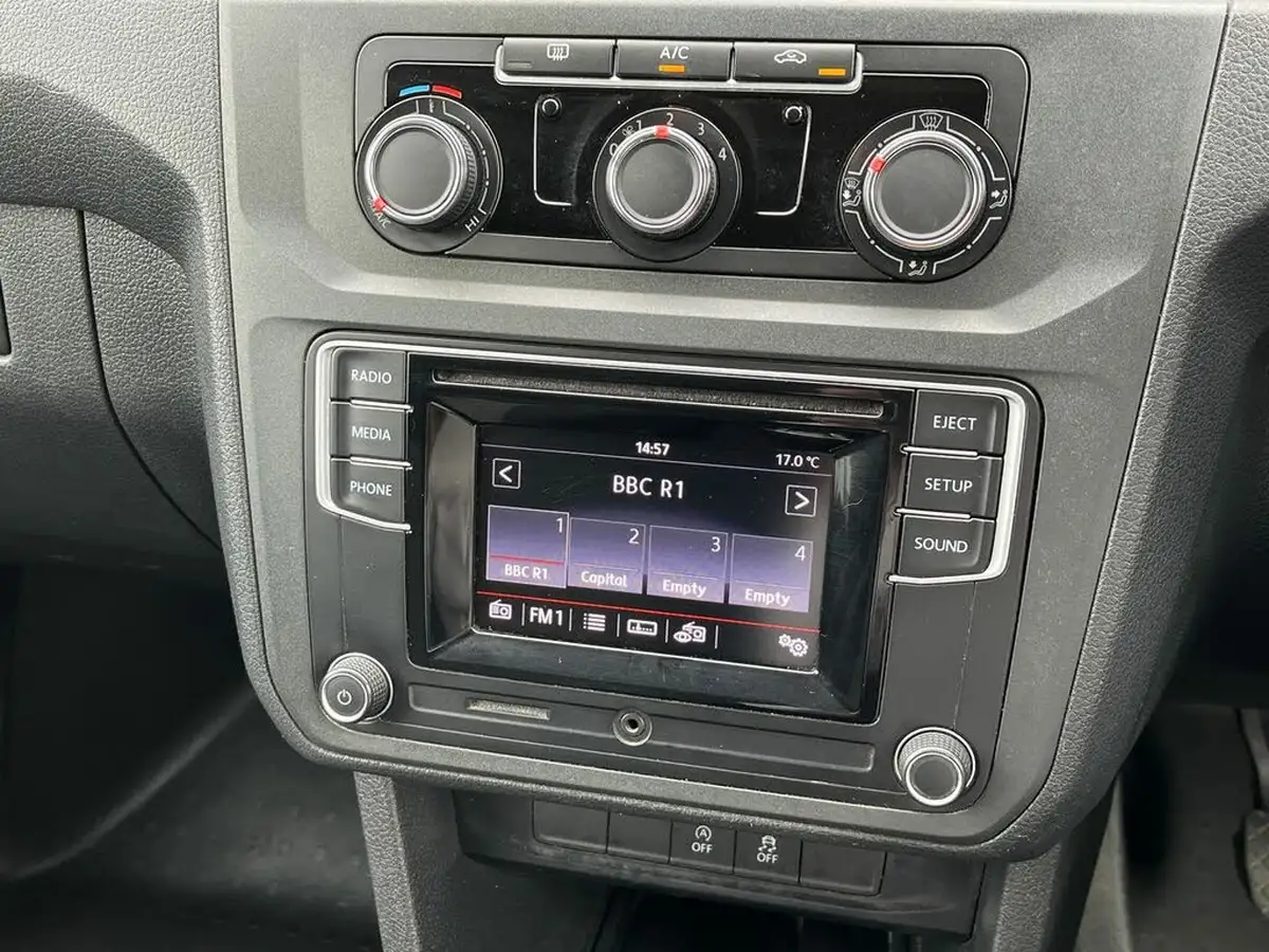 2020-volkswagen-caddy-20tdi-c20-trendline-bmt-big-6