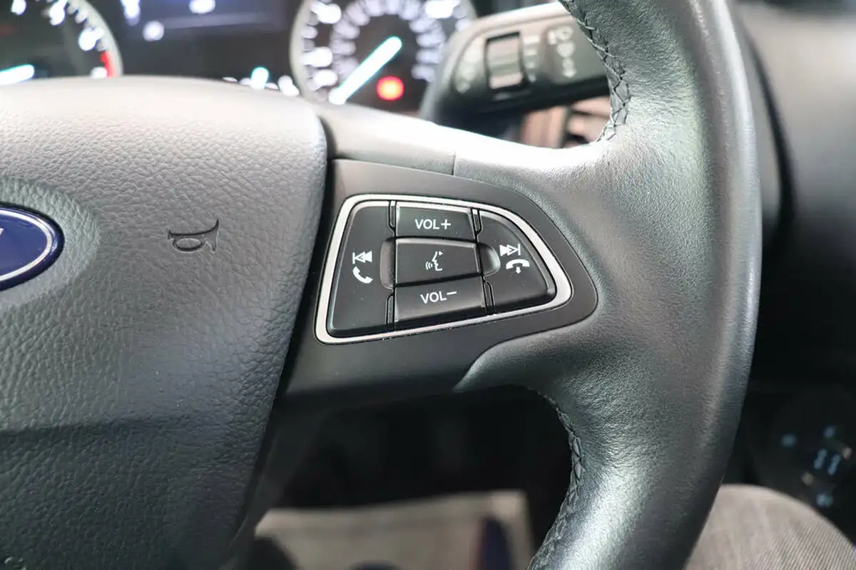 2018-ford-ecosport-10t-titanium-125ps-ss-big-46