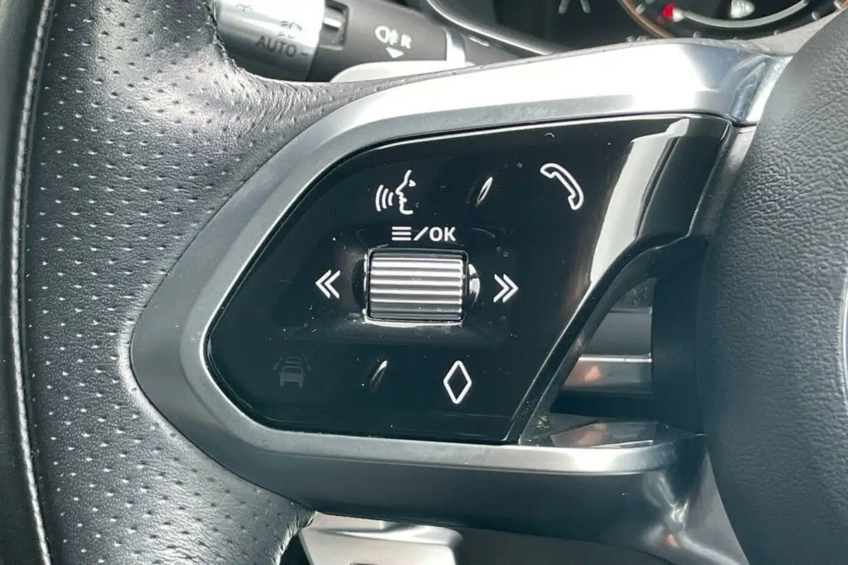 2021-jaguar-f-pace-20-d200-r-dynamic-hse-mhev-big-47