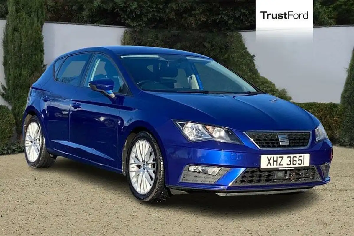 2019-seat-leon-16tdi-se-dynamic-hatchback-big-0