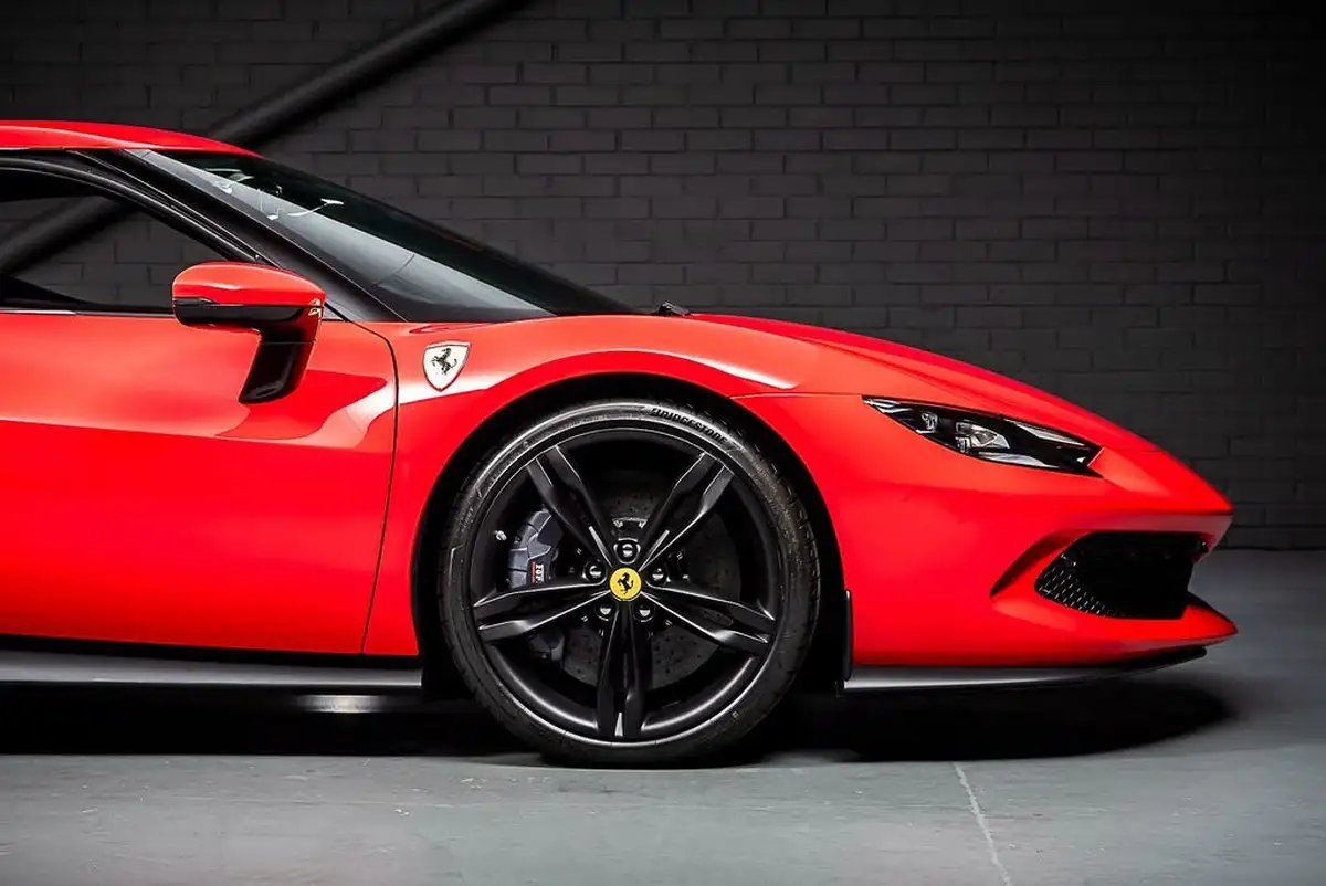 2022-ferrari-296-gtb-big-18