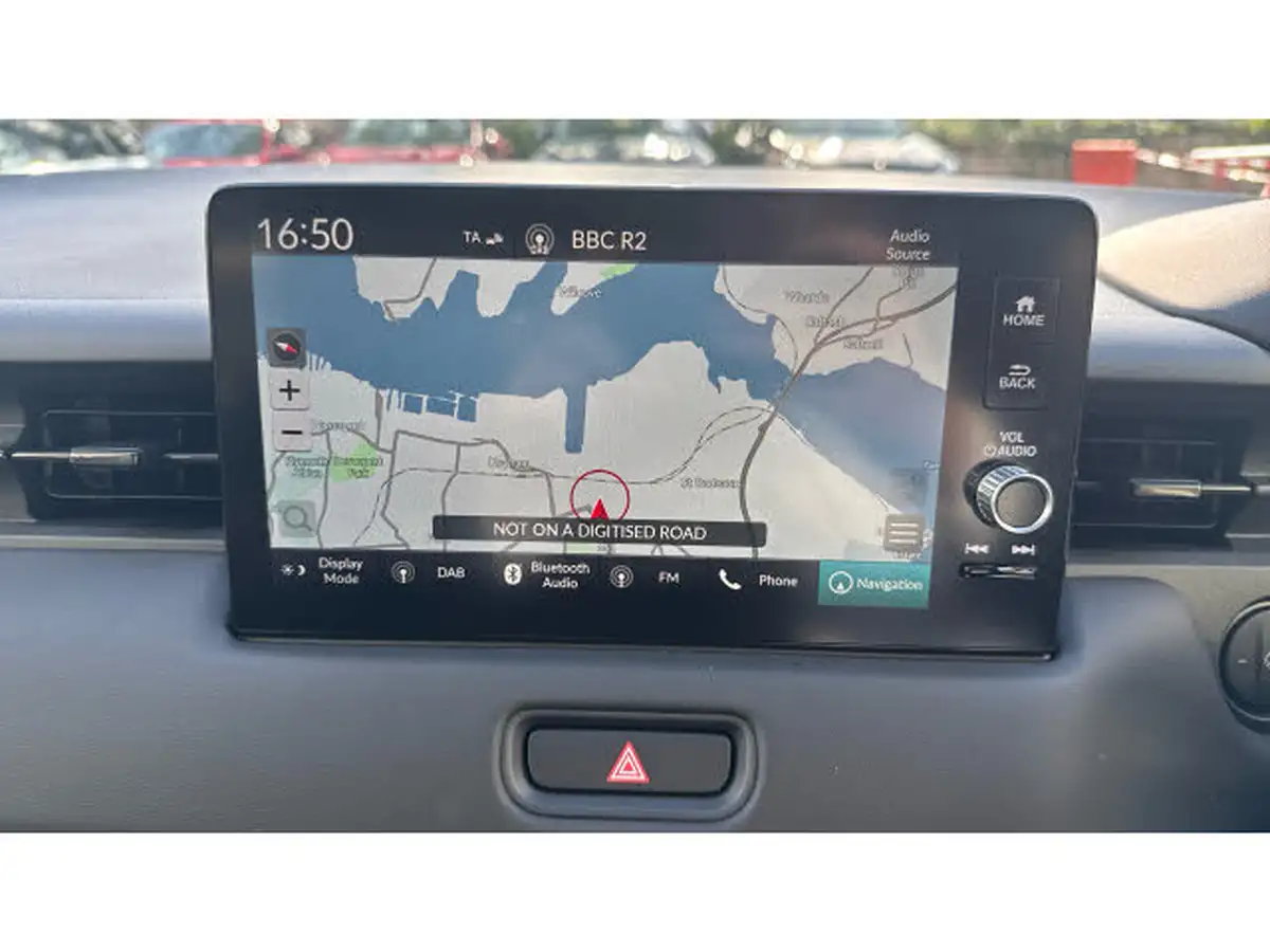 2022-honda-hr-v-15-i-mmd-advance-big-35