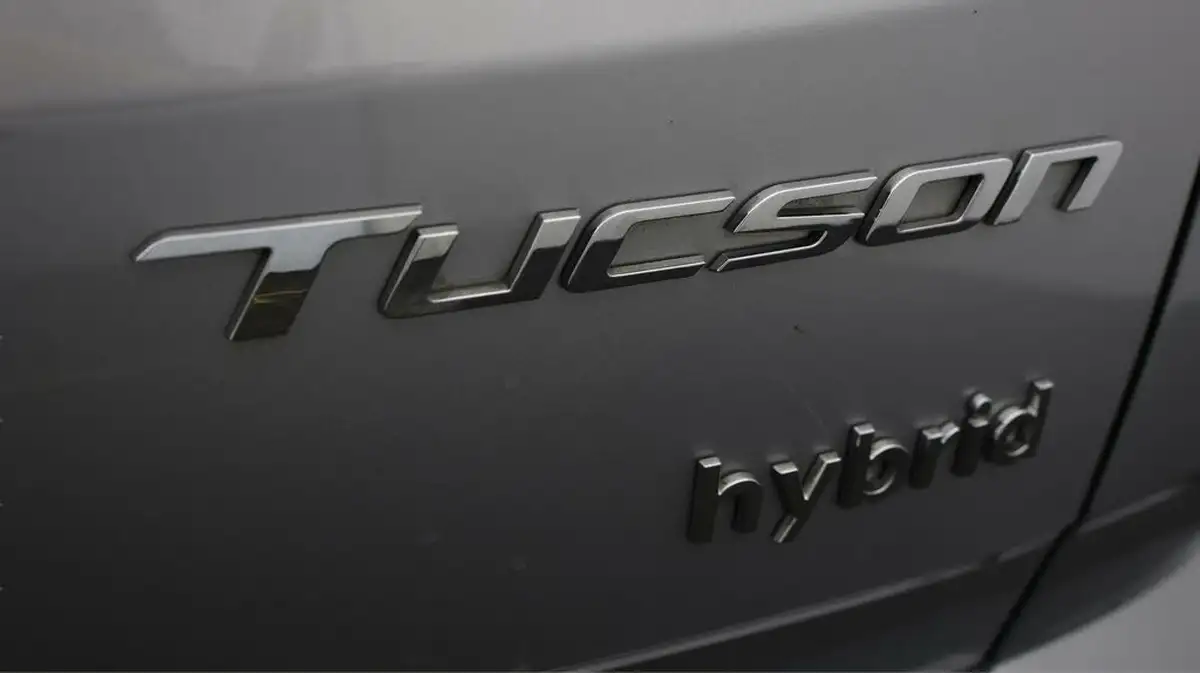 2022-hyundai-tucson-16-t-gdi-n-line-230ps-hybrid-auto-big-21