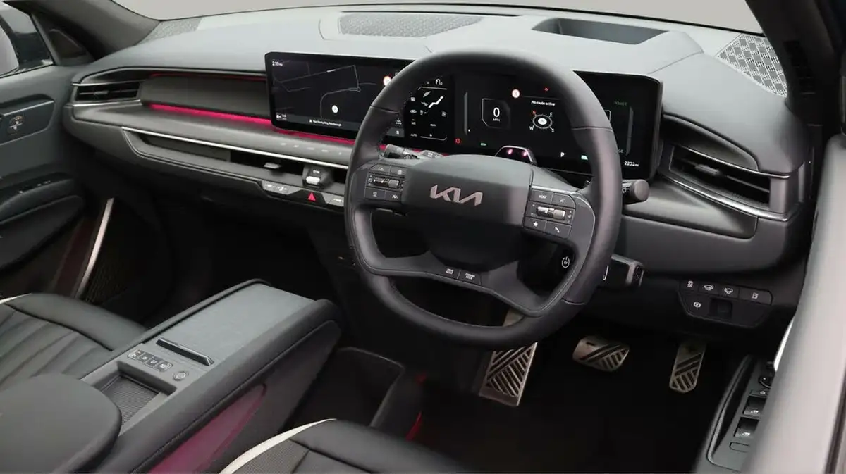 2025-kia-ev9-e-gt-line-s-7-big-9