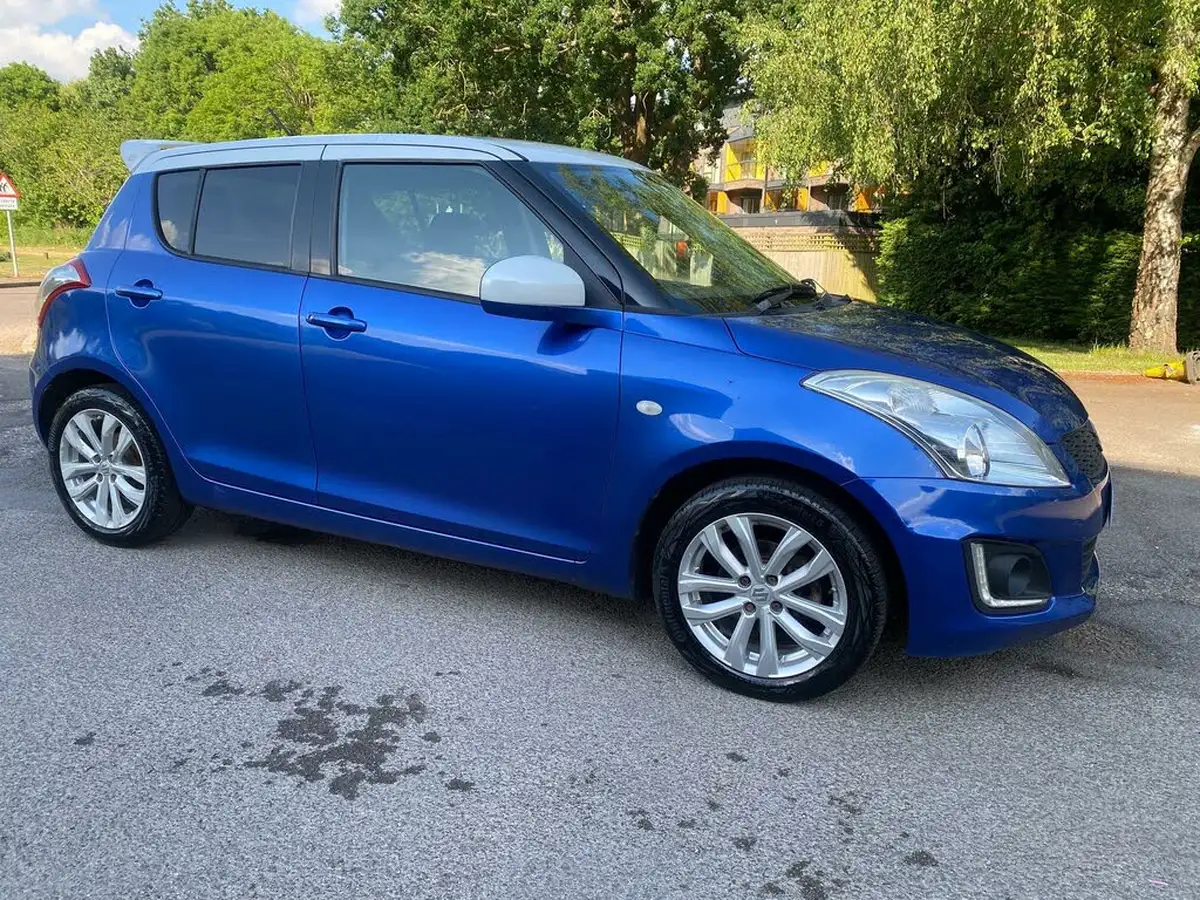 2014-suzuki-swift-12-sz-l-5d-big-20