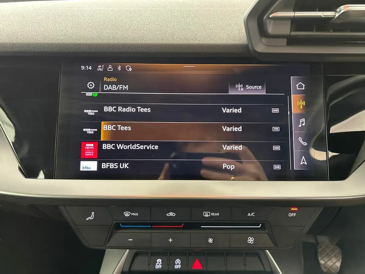 2022-audi-a3-15-35-tfsi-technik-big-24