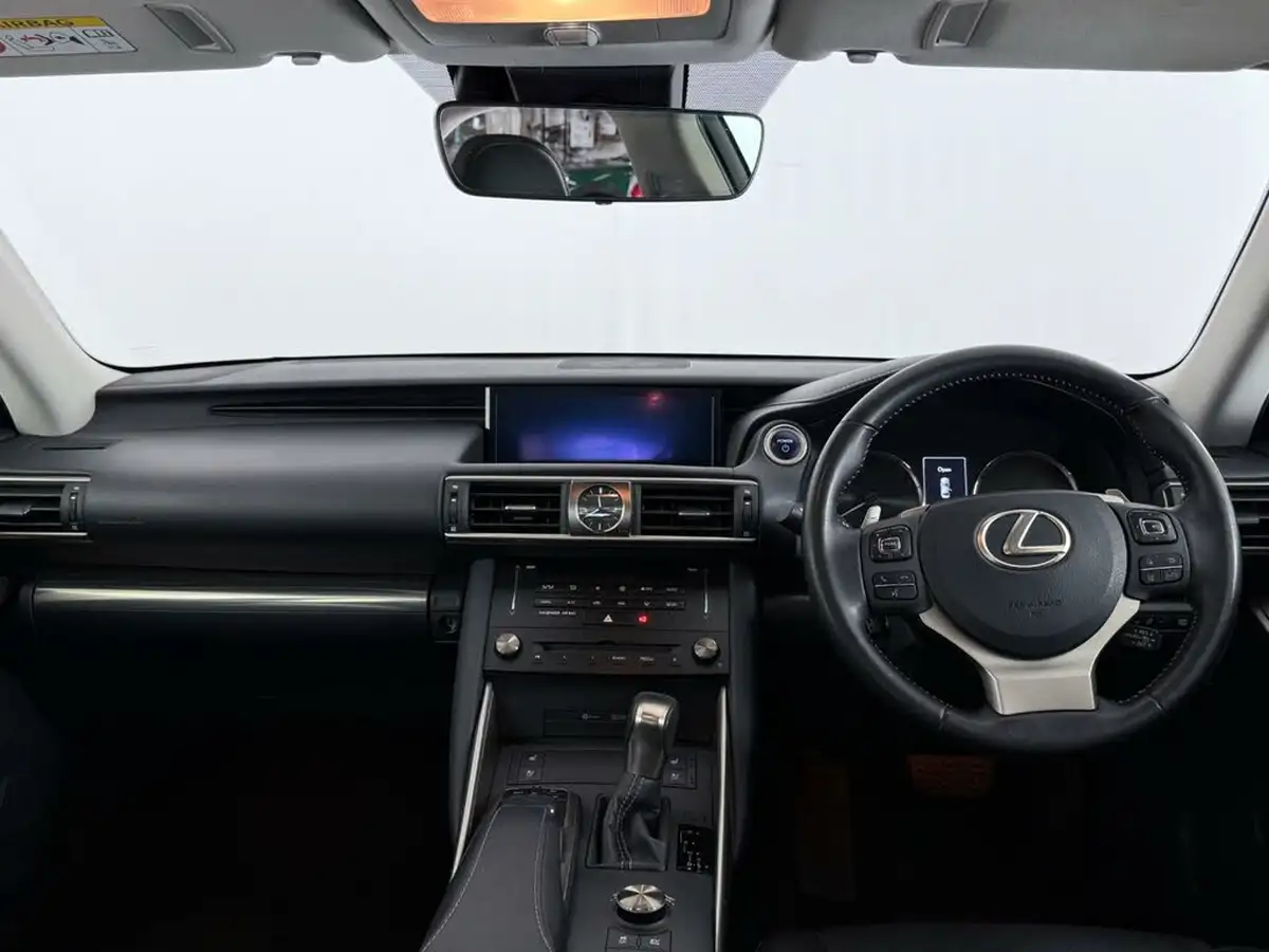 2018-lexus-is-300h-25-advance-lexus-navigation-big-18