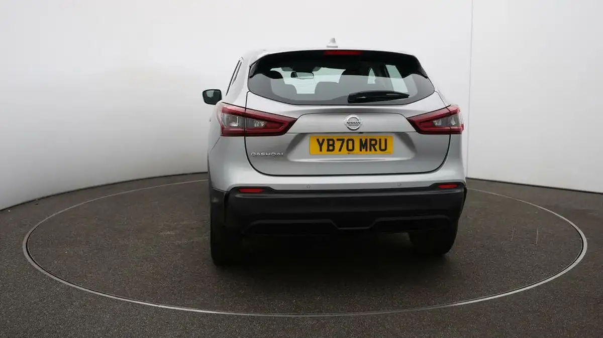 2020-nissan-qashqai-13-dig-t-acenta-premium-140ps-big-56