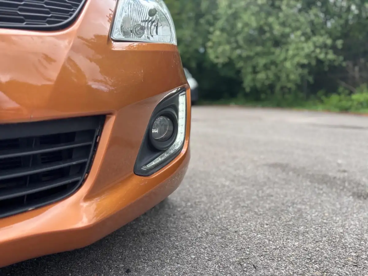 2016-suzuki-swift-12-sz-l-5d-big-18