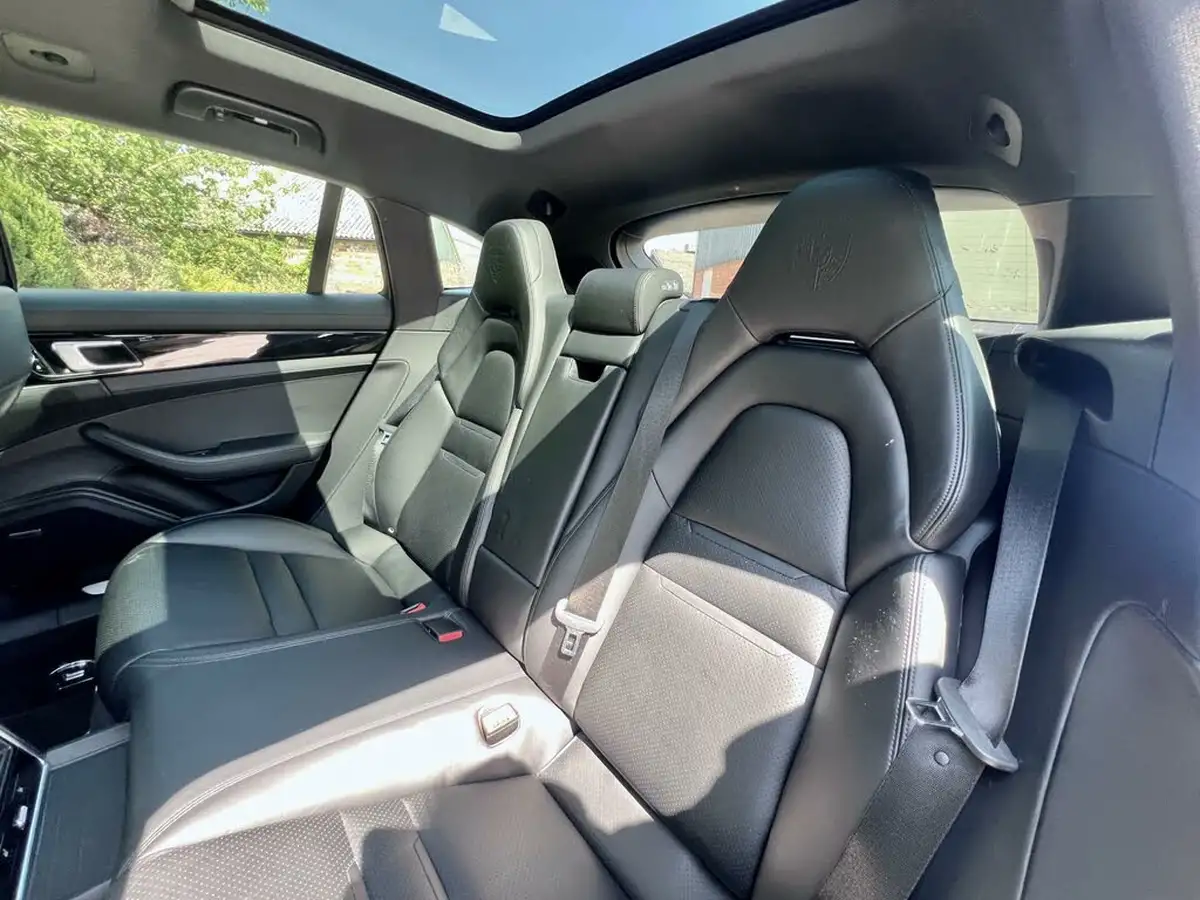 2018-porsche-panamera-29-v6-4s-sport-turismo-big-15