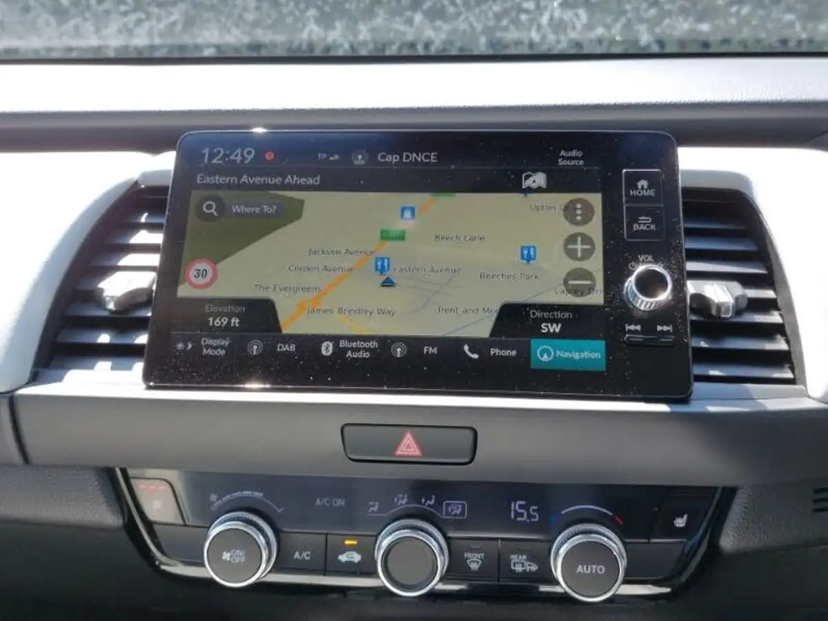 2022-honda-jazz-15-i-mmd-ex-107ps-big-9
