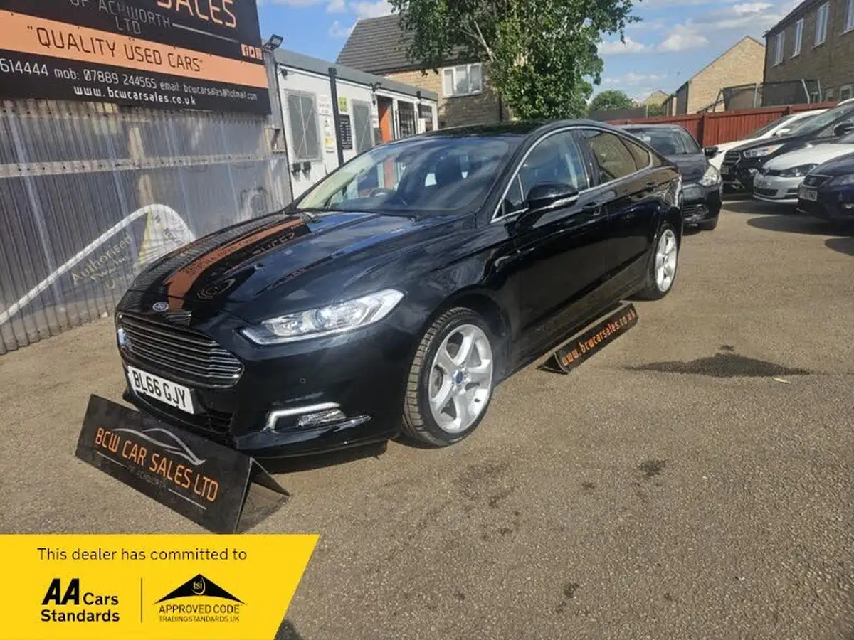 2017-ford-mondeo-20tdci-titanium-180ps-hatchback-powershift-big-0