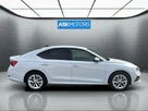 2021-skoda-octavia-small-27