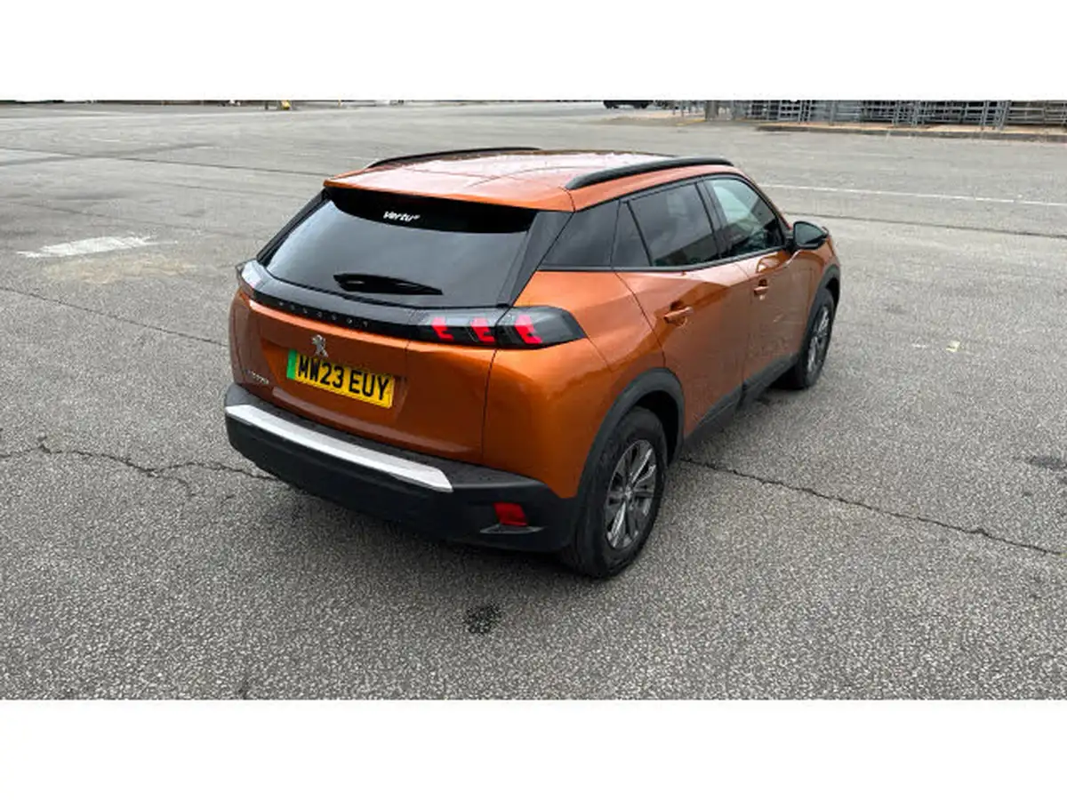 2023-peugeot-2008-suv-e-active-premium-big-41