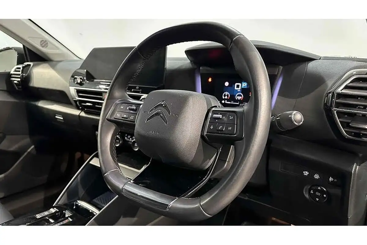 2021-citroen-c4-12-puretech-shine-plus-130ps-big-27