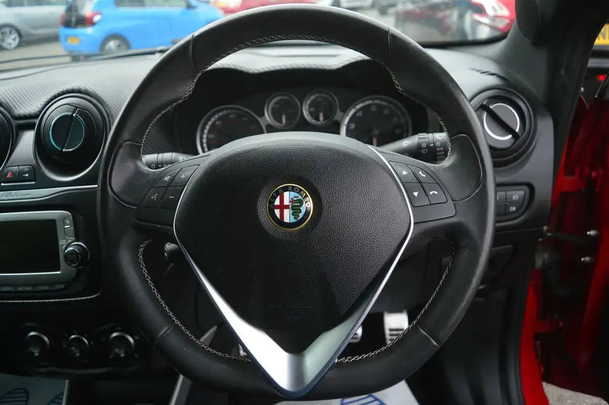 2014-alfa-romeo-mito-09-qv-line-big-2