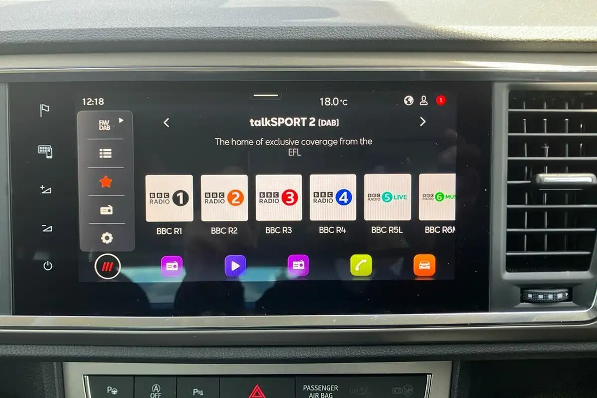 2024-seat-ateca-15-ecotsi-xperience-dsg-big-13
