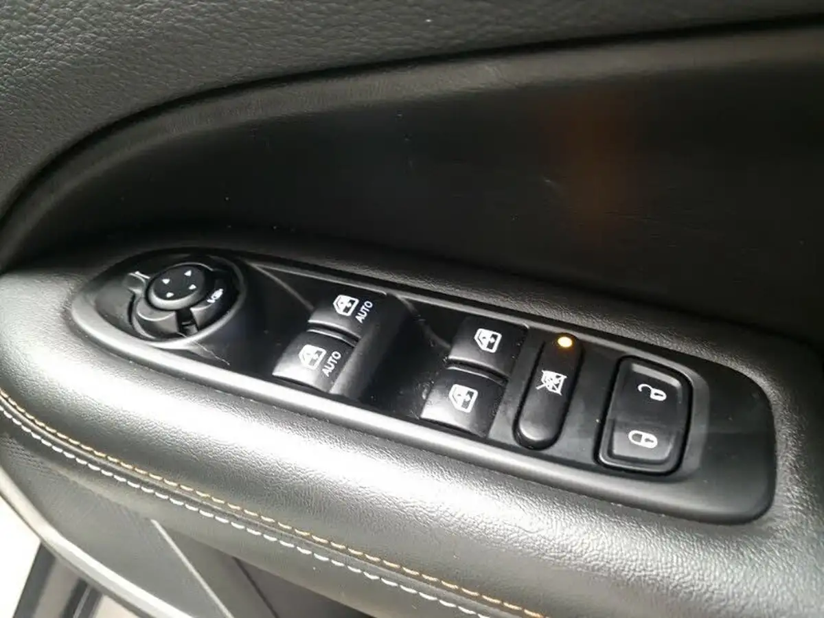 2018-jeep-compass-16-multijet-ii-longitude-big-17