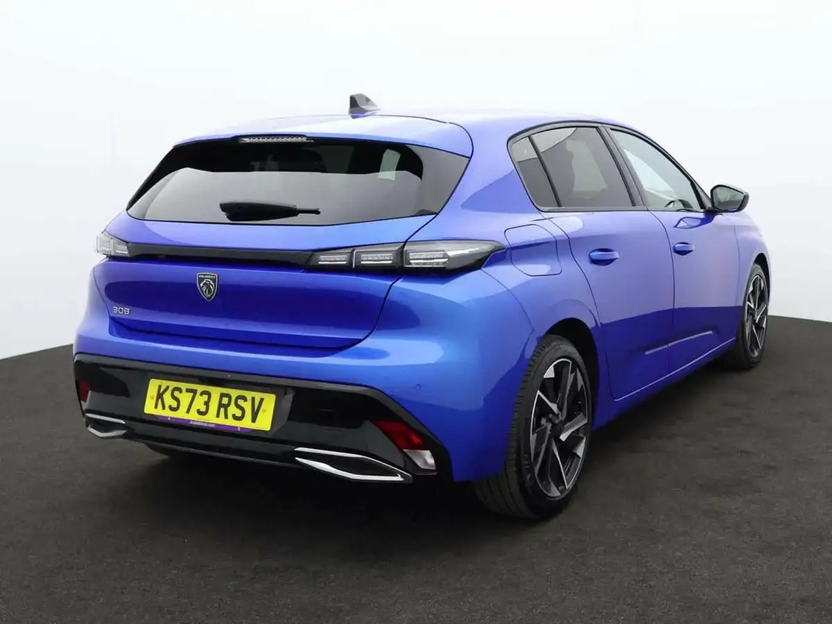 2023-peugeot-308-12-puretech-allure-premium-130ps-big-5